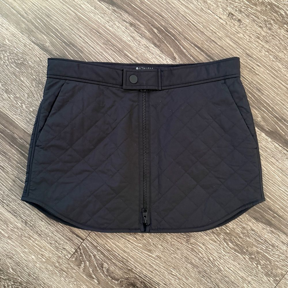 Athleta Toasty Buns Skirt